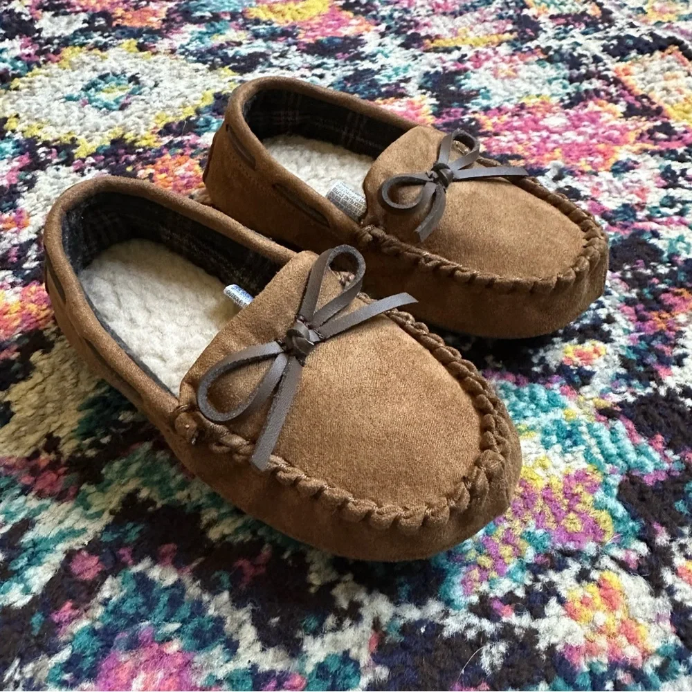 Cat & Jack Carter Toddler Slip On Faux Shearling Lined Moccasin 8 Brown